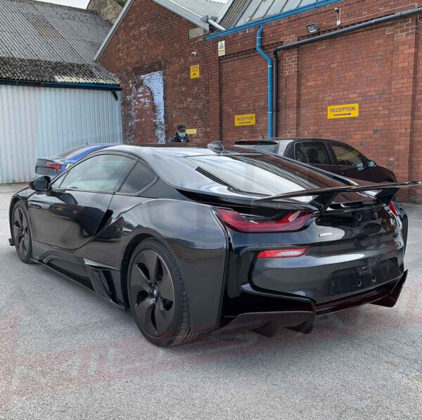 BMW I8 2014-2019 rear diffuser valance FRP