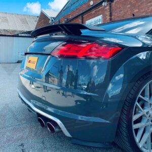 Audi TT TTS 2014-2018 MK3 to TTRS style gloss black rear spoiler wing