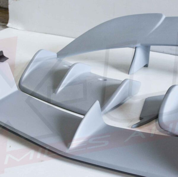 BMW I8 2014-2019 aero kit front splitter side skirts rear diffuser spoiler FRP