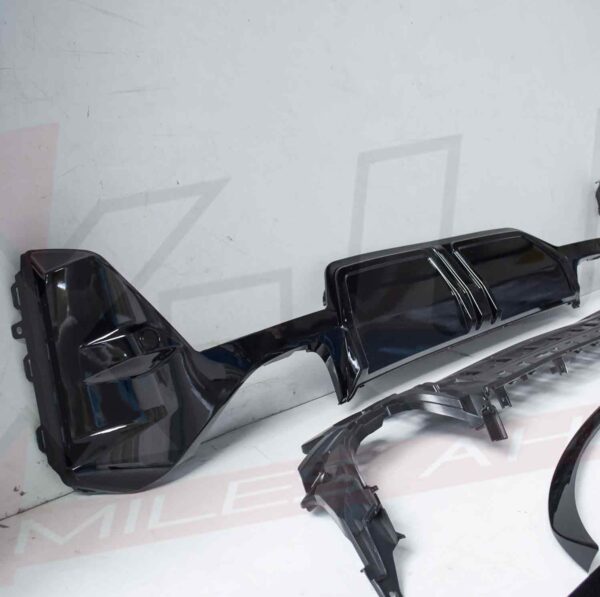 BMW 3 Series G20 G21 LCI facelift 2021-2023 M sport gloss black aero kit