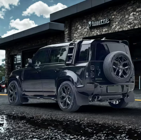 Gloss Black Side Mounted Roof Ladder Land Rover Defender 90/110 2019–2025